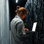 HTTPS инспекцията връща видимостта на Firebox – но изисква контролирано внедряване